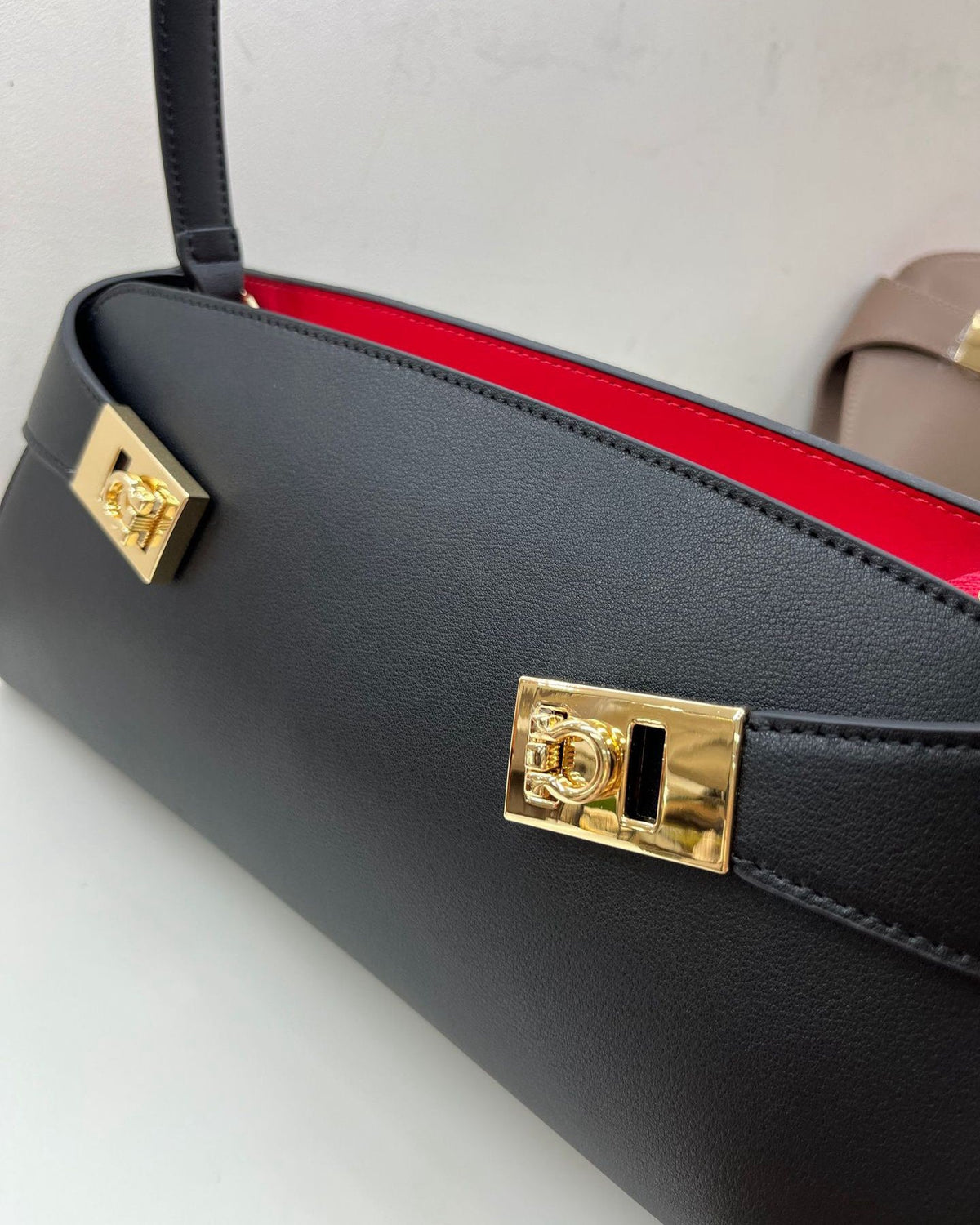 Bina-Lock Architect Handbag