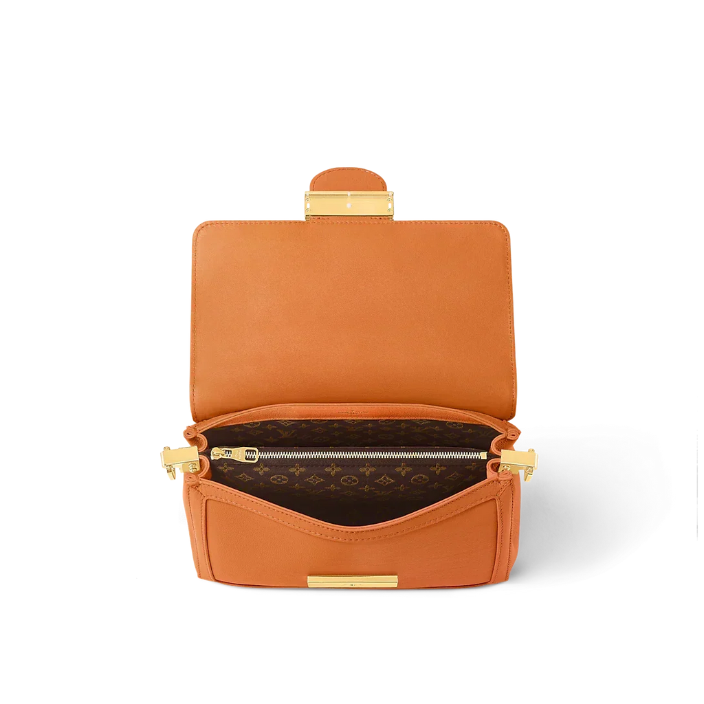 Louis vuitton Dauphine Soft MM apricot